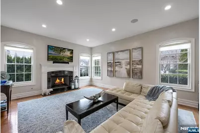 117 Cortland Drive, Saddle River, NJ 07458 - Photo 10