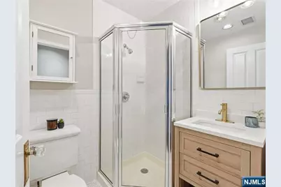 211 3rd Street 1 #1, Hoboken, NJ 07030 - Photo 16