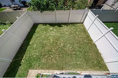 8 Marion Avenue, Cliffside Park, NJ 07010 - Photo 28