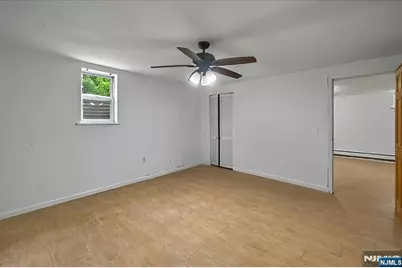 915 Glen Avenue, Washington Township, NJ 07676 - Photo 28