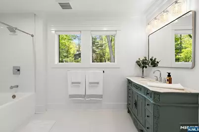 315 Freemans Lane, Franklin Lakes, NJ 07417 - Photo 22
