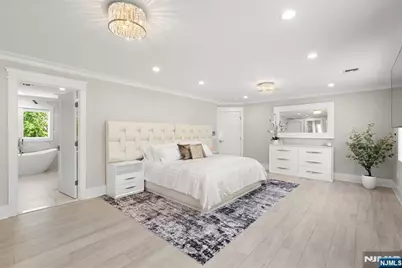 315 Freemans Lane, Franklin Lakes, NJ 07417 - Photo 14