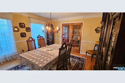 309 Paul Court, Wyckoff Township, NJ 07481 - Photo 18