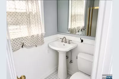 12 Elmwood Terrace, Caldwell, NJ 07006 - Photo 6