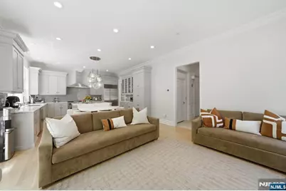 900 Heights Lane, Tenafly, NJ 07670 - Photo 24