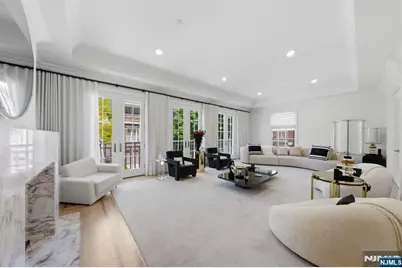 900 Heights Lane, Tenafly, NJ 07670 - Photo 10