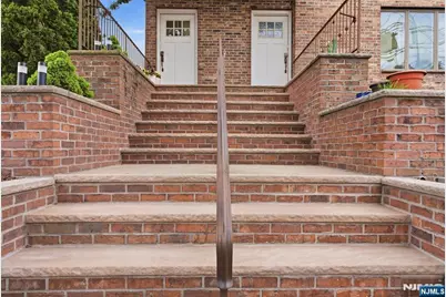 767 Kingsland Avenue, Ridgefield, NJ 07657 - Photo 40