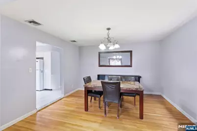 767 Kingsland Avenue, Ridgefield, NJ 07657 - Photo 26