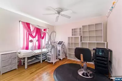 767 Kingsland Avenue, Ridgefield, NJ 07657 - Photo 30
