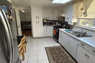 69 E Linda Vista St, North Haledon, NJ 07508 - Photo 4