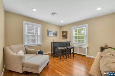 15 Oak Place, Hawthorne, NJ 07506 - Photo 10
