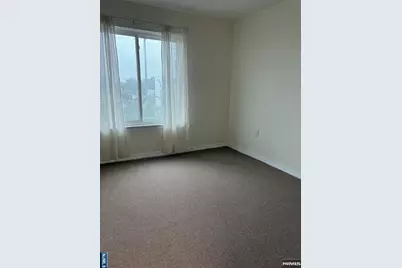 619 Schuyler 304 #304, Lyndhurst Township, NJ 07071 - Photo 6