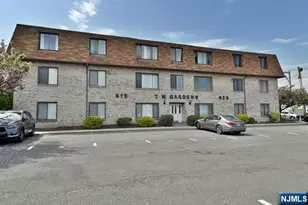 619 Schuyler 304, Lyndhurst Township, NJ 07071 - Photo 1