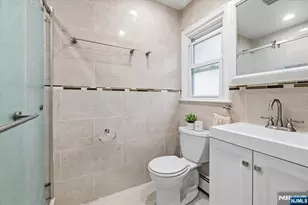 41-03 Ackerman Dr, Fair Lawn, NJ 07410 - Photo 16