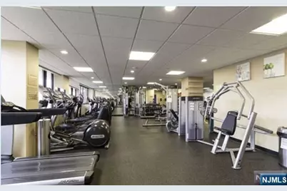 100 Carlyle Drive 17B-N #17B-N, Cliffside Park, NJ 07010 - Photo 22