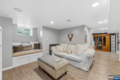 209 W Passaic Avenue, Rutherford, NJ 07070 - Photo 34
