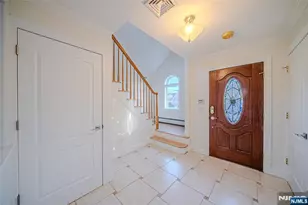 47 Columbus Dr, Tenafly, NJ 07670 - Photo 2