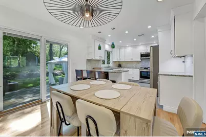 154 Spring Valley Road, Park Ridge, NJ 07656 - Photo 10
