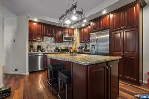 7002 Jfk Blvd E 11A, Guttenberg, NJ 07093 - Photo 2