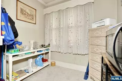 35 Demarest Avenue, Bergenfield, NJ 07621 - Photo 18