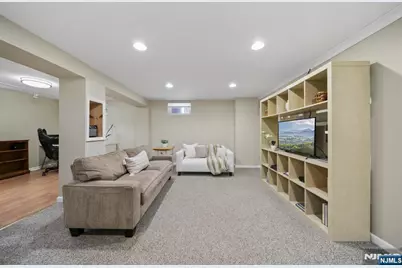 66 Linwood Avenue, Midland Park, NJ 07432 - Photo 28