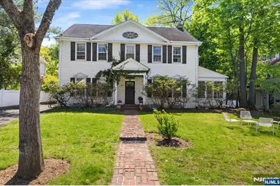 80 Glenwood Road, Englewood, NJ 07631 - Photo 2