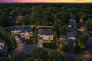 3 Mountain View Ct, Demarest, NJ 07627 - Photo 2