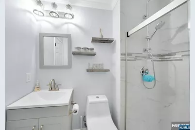69 Thiem Avenue, Rochelle Park Township, NJ 07662 - Photo 32