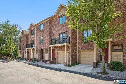 68 Mews Lane 68 #68, South Orange, NJ 07079 - Photo 2