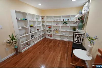 10 Queens Lane, Wayne, NJ 07470 - Photo 20
