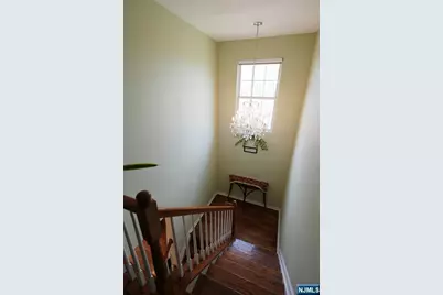 10 Queens Lane, Wayne, NJ 07470 - Photo 10