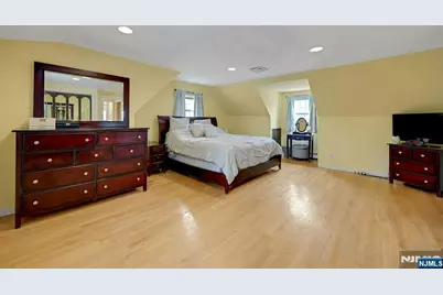 237 North Avenue, Wood Ridge, NJ 07075 - Photo 28