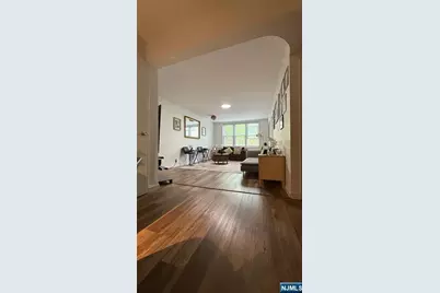 2160 Center Avenue 2L #2L, Fort Lee, NJ 07024 - Photo 2