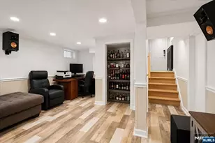 43 Berwyn Pl, Bergenfield, NJ 07621 - Photo 18