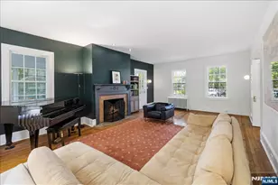 80 Glenwood Rd, Englewood, NJ 07631 - Photo 4