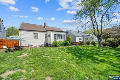 13 Lockwood Drive, Clifton, NJ 07013 - Photo 20