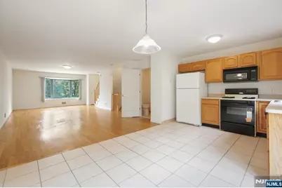 201 Watchung Avenue C19 #C19, Bloomfield, NJ 07003 - Photo 12
