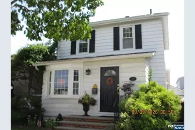 516 Willow Avenue, Lyndhurst Township, NJ 07071 - Photo 1