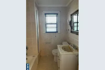 285 Westminster Place, Lodi, NJ 07644 - Photo 8