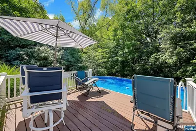32 Tuscarora Drive, Oakland, NJ 07436 - Photo 8