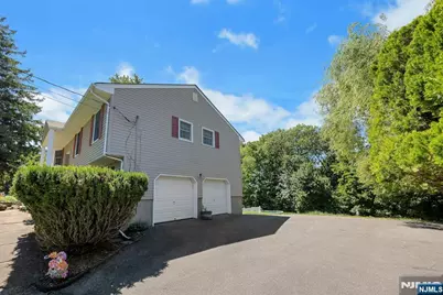 32 Tuscarora Drive, Oakland, NJ 07436 - Photo 16