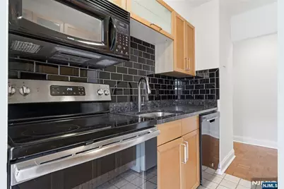 20 Jefferson Street D1 #D1, Hackensack, NJ 07601 - Photo 12