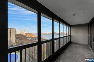 5 Horizon # 907, Fort Lee, NJ 07024 - Photo 12