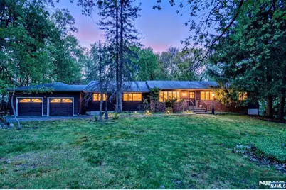 72 Brookside Drive, Upper Saddle River, NJ 07458 - Photo 6