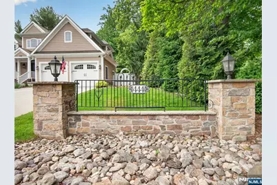 444 Lake Road, Wyckoff Township, NJ 07481 - Photo 50
