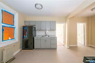 120 Sunset Ave, Newark, NJ 07106 - Photo 14