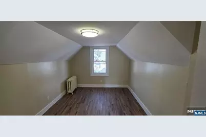 120 Sunset Avenue, Newark, NJ 07106 - Photo 8