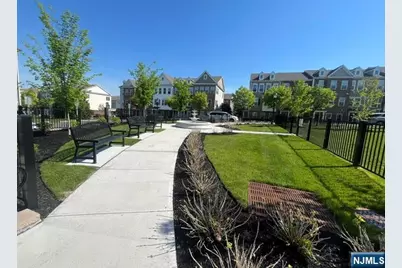 45 Leahy Drive, Wood Ridge, NJ 07075 - Photo 10