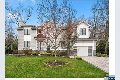 55 Cedar Street, Cresskill, NJ 07626 - Photo 2