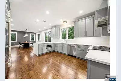 55 Cedar Street, Cresskill, NJ 07626 - Photo 8